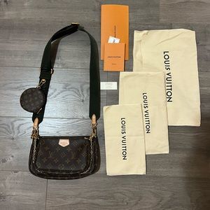 SOLD Louis Vuitton Multi Pochette